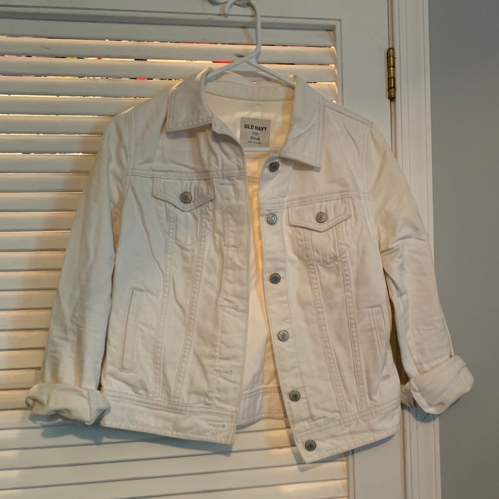 White denim jean jacket